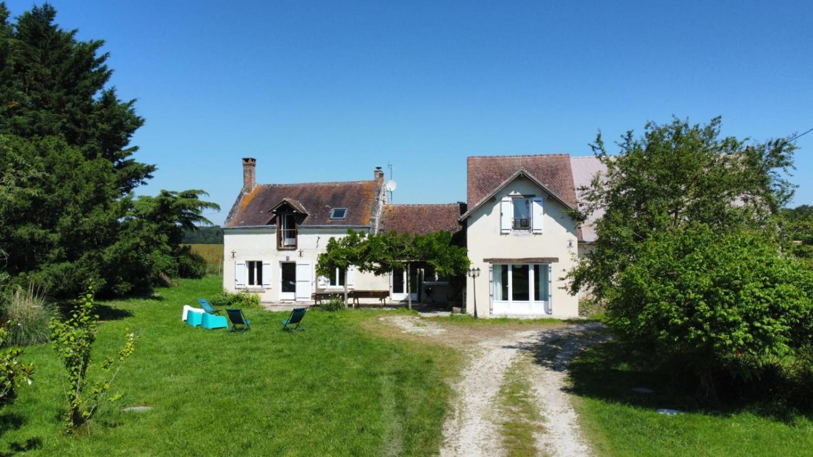 Gites De La Benardiere Vallieres-les-Grandes Exterior photo
